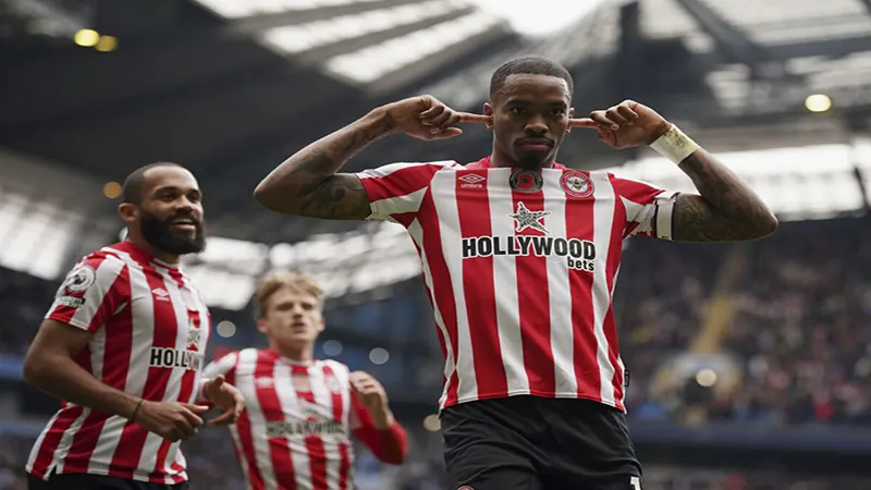 Chủ sở hữu và Ban lãnh đạo Brentford