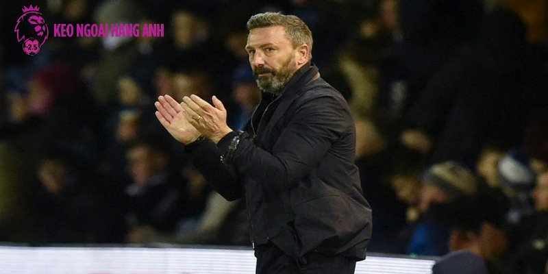 Sự nghiệp của Ruud van Nistelrooy không chỉ là câu chuyện về tài năng